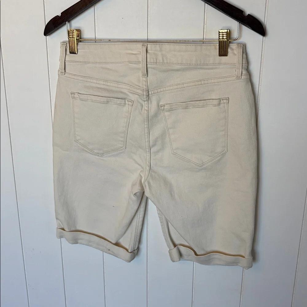 NWOT Old Navy Bermuda Jean Shorts! Size 4